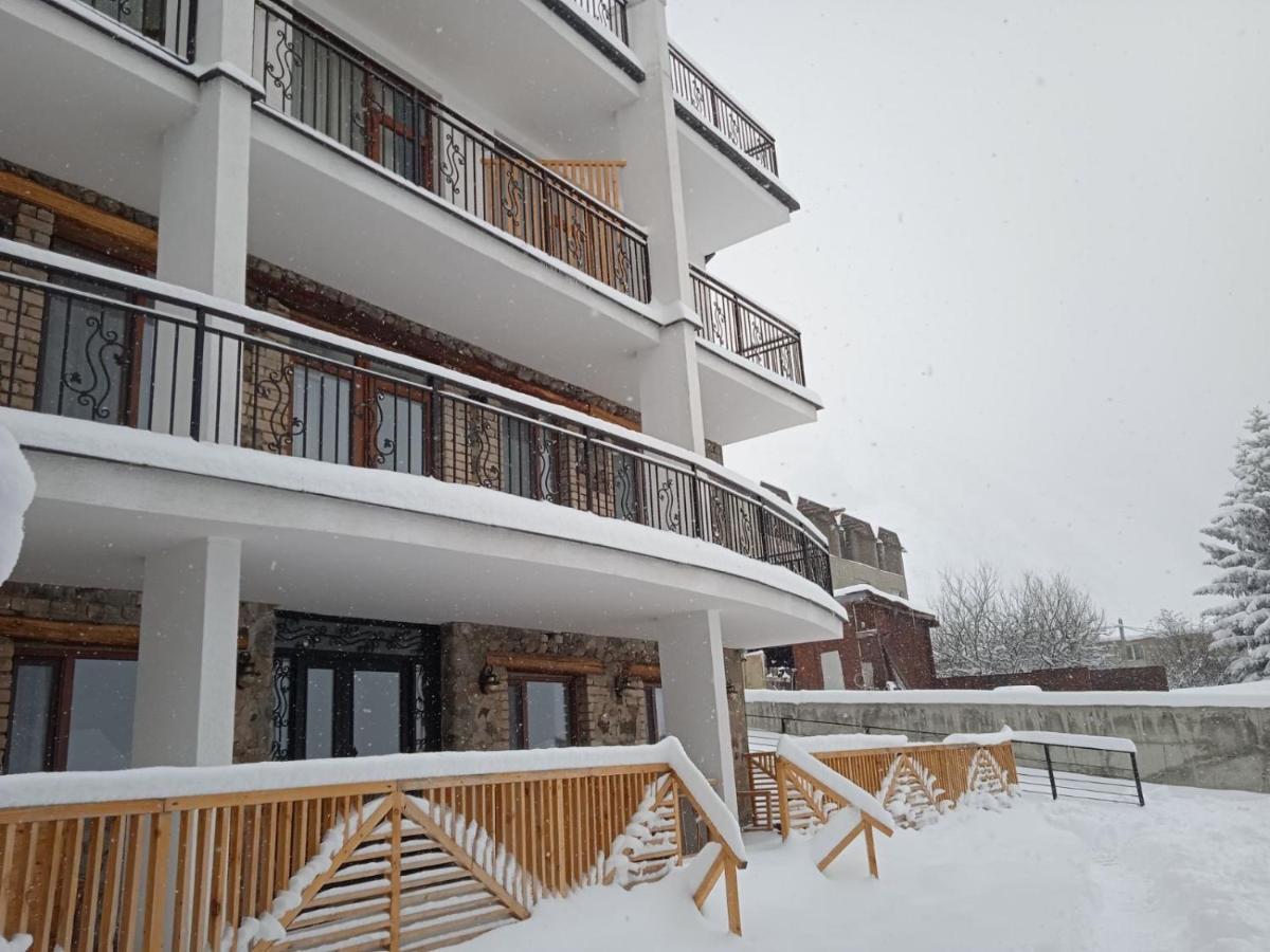 Mood Hotel Kazbegi Екстериор снимка