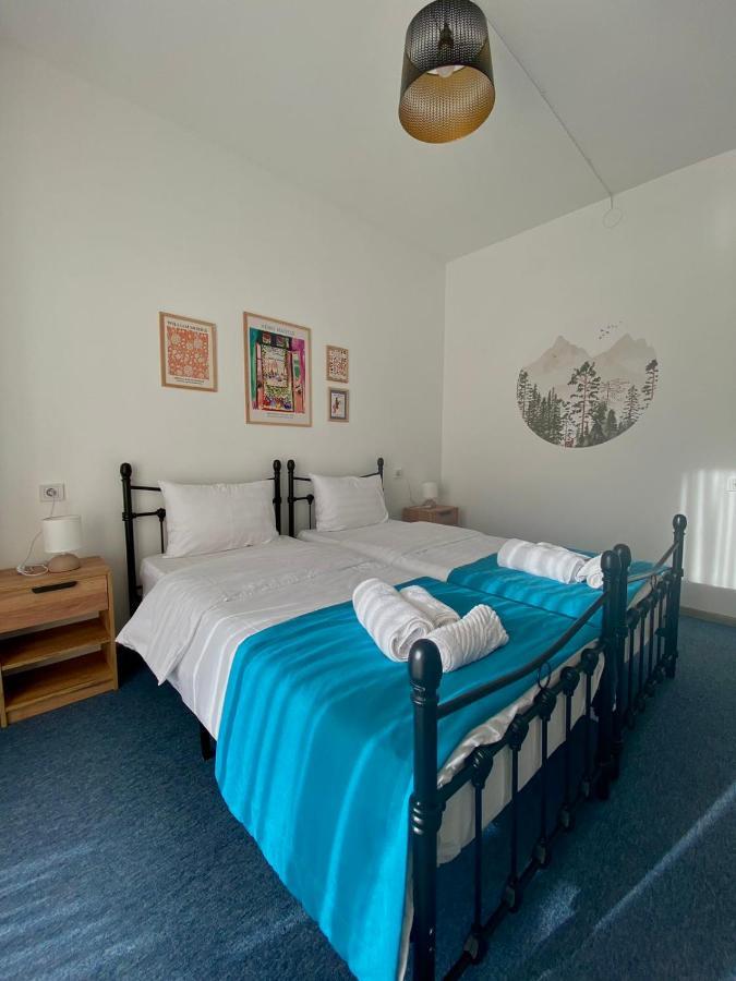 Mood Hotel Kazbegi Екстериор снимка