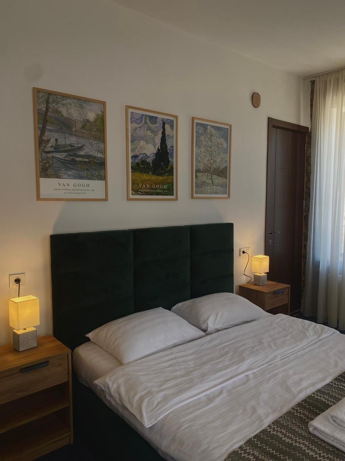 Mood Hotel Kazbegi Екстериор снимка